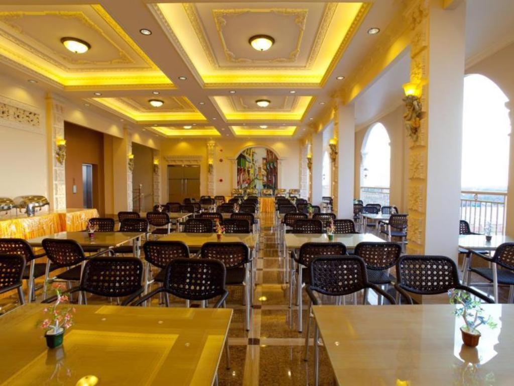 Hotel Grand Town Macáçar Exterior foto